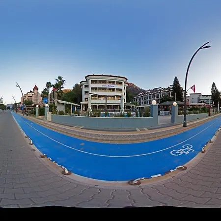 Portofino 3* 말마리스