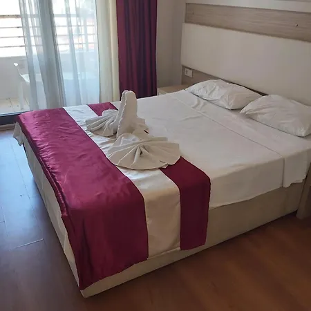 Ξενοδοχείο Portofino Μαρμαρίς