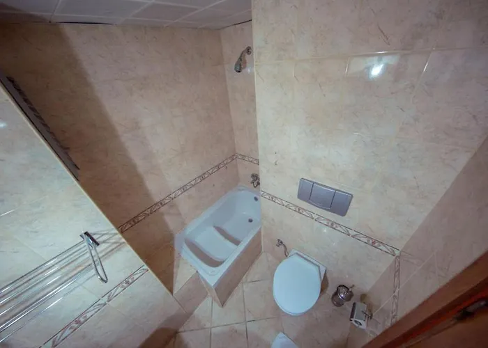 Portofino מלון מרמריס